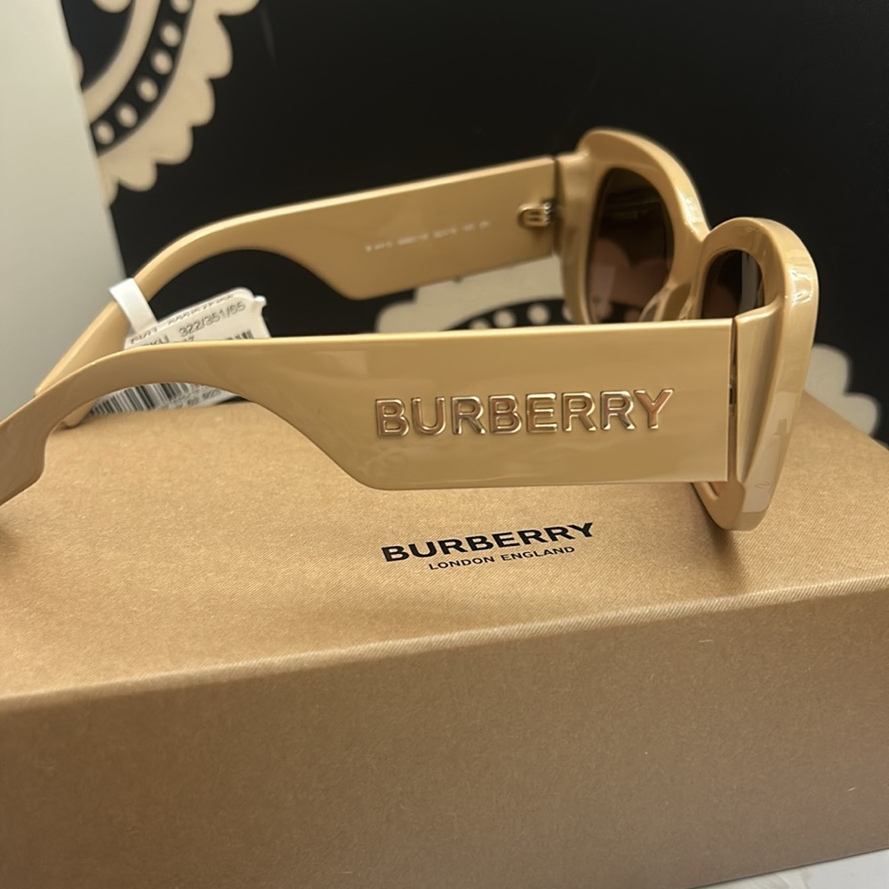 Burberry Beige Pink Gradient Dark Brown Sunglasses New - Picture 2 of 9